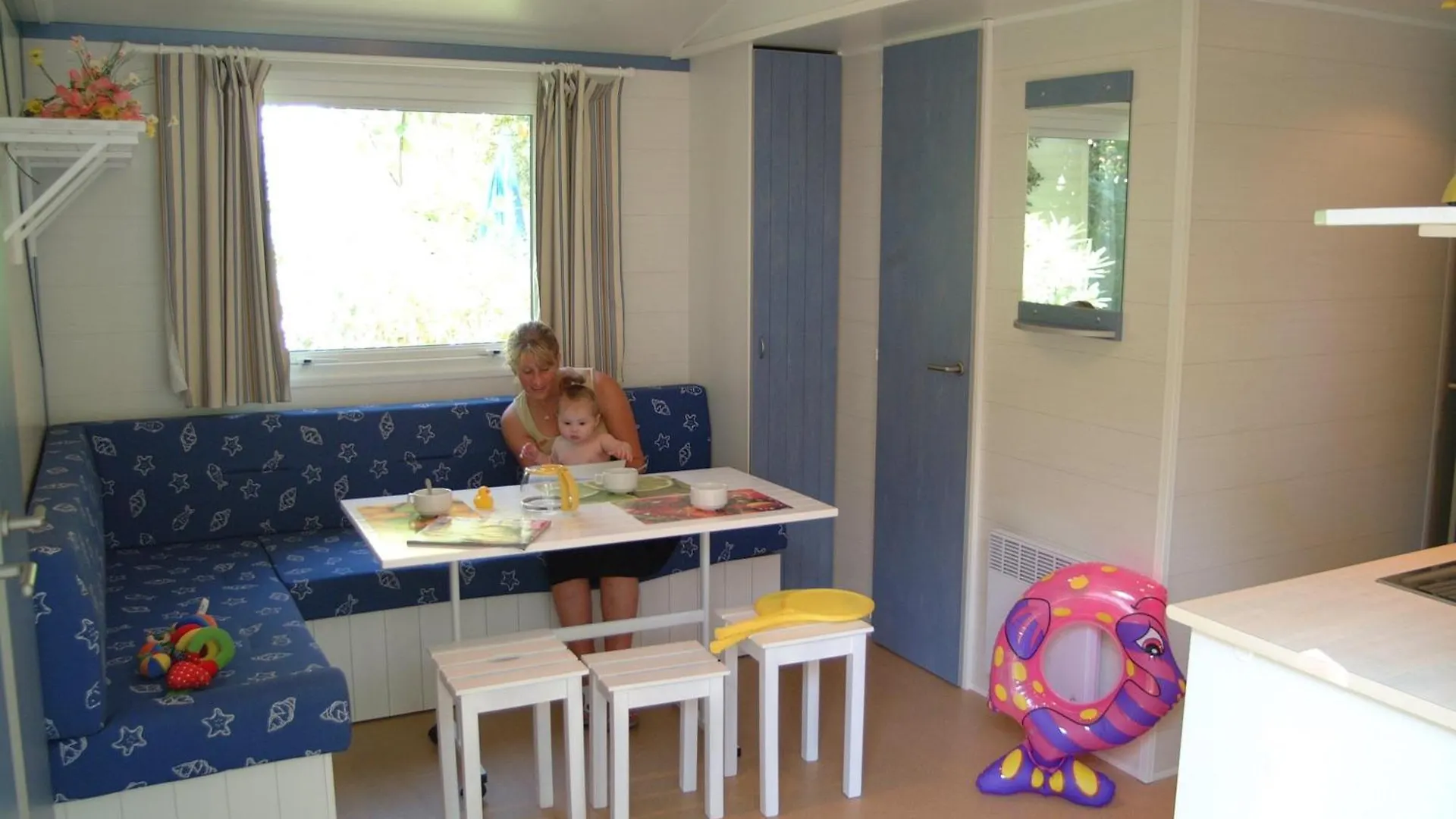 Hôtel Camping Les Cigales à Mandelieu